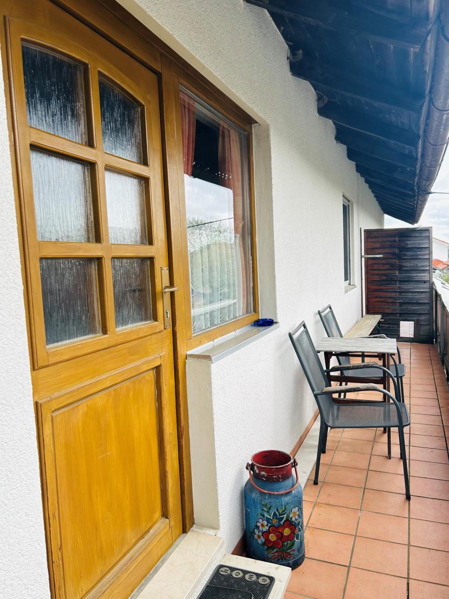 Pension Zum Krug, Messe Muenchen Hergolding Номер фото